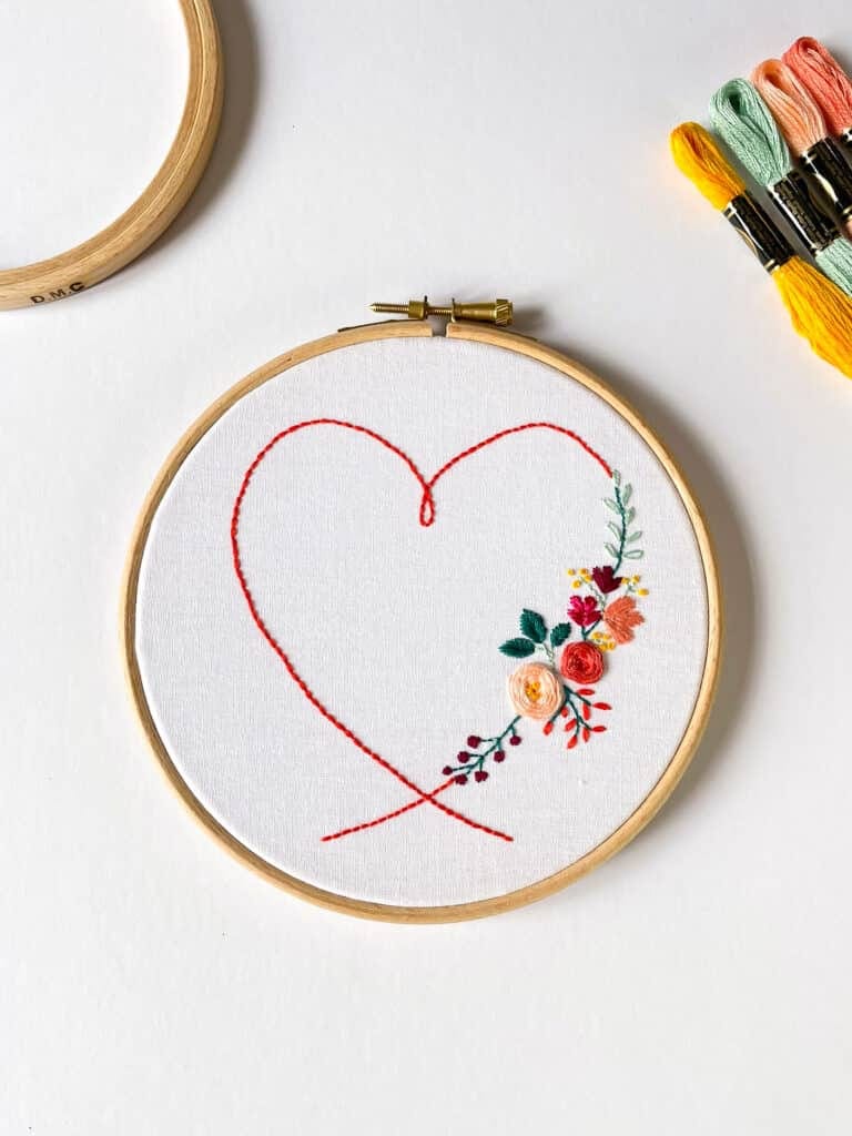Kit de broderie : Coeur fleuri