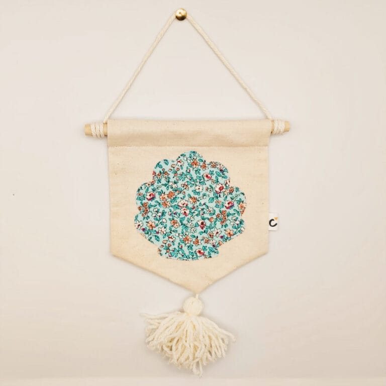 le kit couture Suspension Fanion Coquillage Fleuri