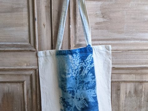 Impression solaire cyanotype sur tote bag